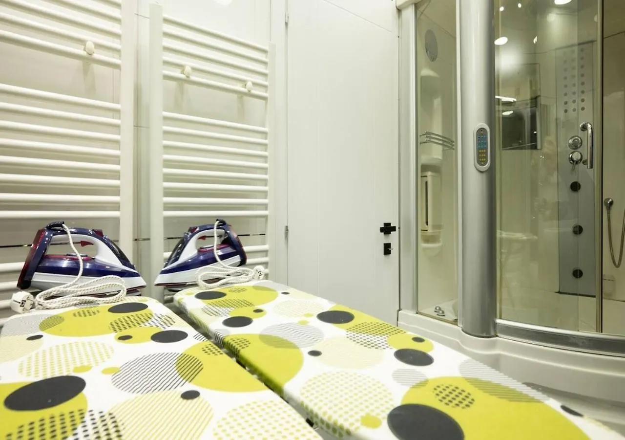 Fancy Apartments Tirana 0*,  Albania