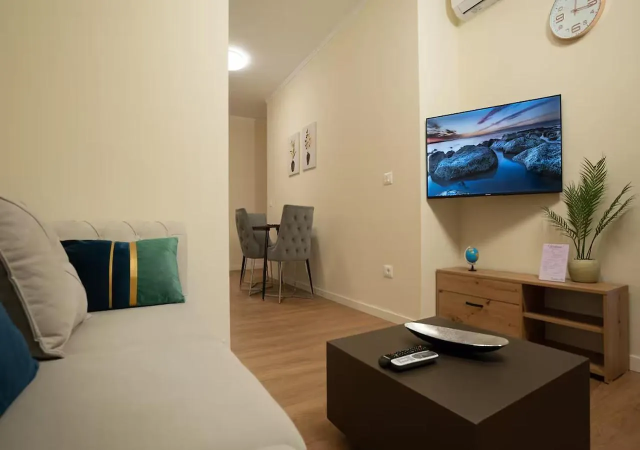 Fancy Apartments Tirana 0*,  Albania
